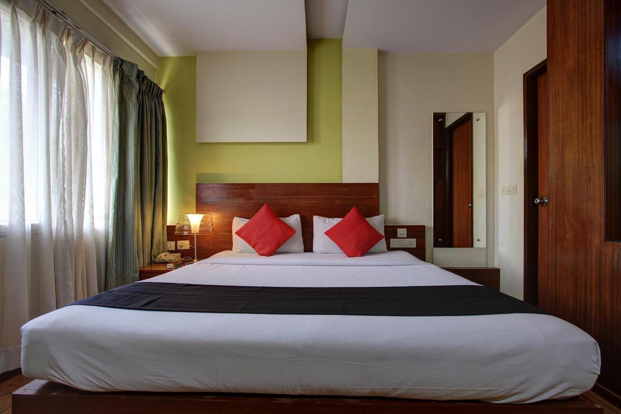 Hotel Townhouse Jp Residency Near Delhi Airport Nueva Delhi Exterior foto